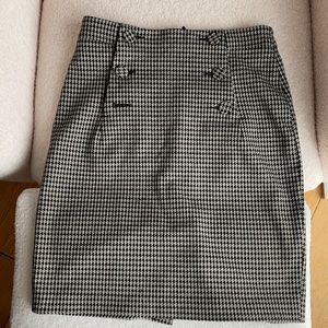 H&M Houndstooth Pencil Skirt